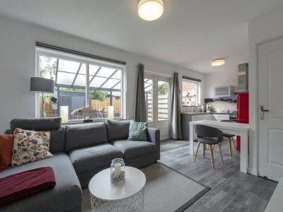 Holiday house Beautiful home with garden - Outdoor photo 9