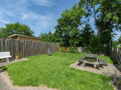 Holiday house Beachside holiday home with garden - Outdoor photo 11