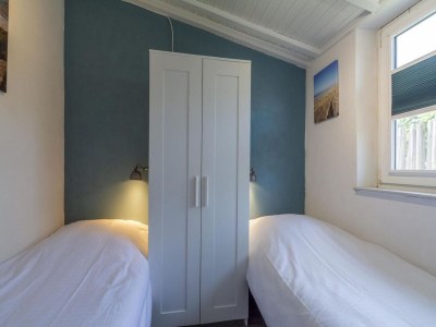 Holiday house Beachside holiday home with garden - Outdoor photo 33