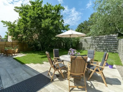 Bungalow Attractive home with terrace - Outdoor photo 23