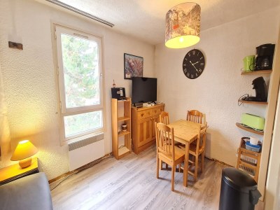 Apartment Cozy Mountain Base Near Slopes - Features photo 10