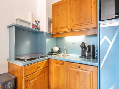 Apartment Apartment in France with Pool & Mountain Views - Features photo 10