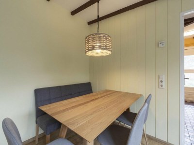 Bungalow Trendy holiday home with patio - Outdoor photo 7