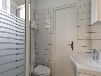 Bungalow Trendy holiday home with patio - Outdoor photo 15