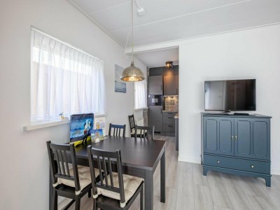 Holiday house Holiday home with garden and beach - Outdoor photo 6