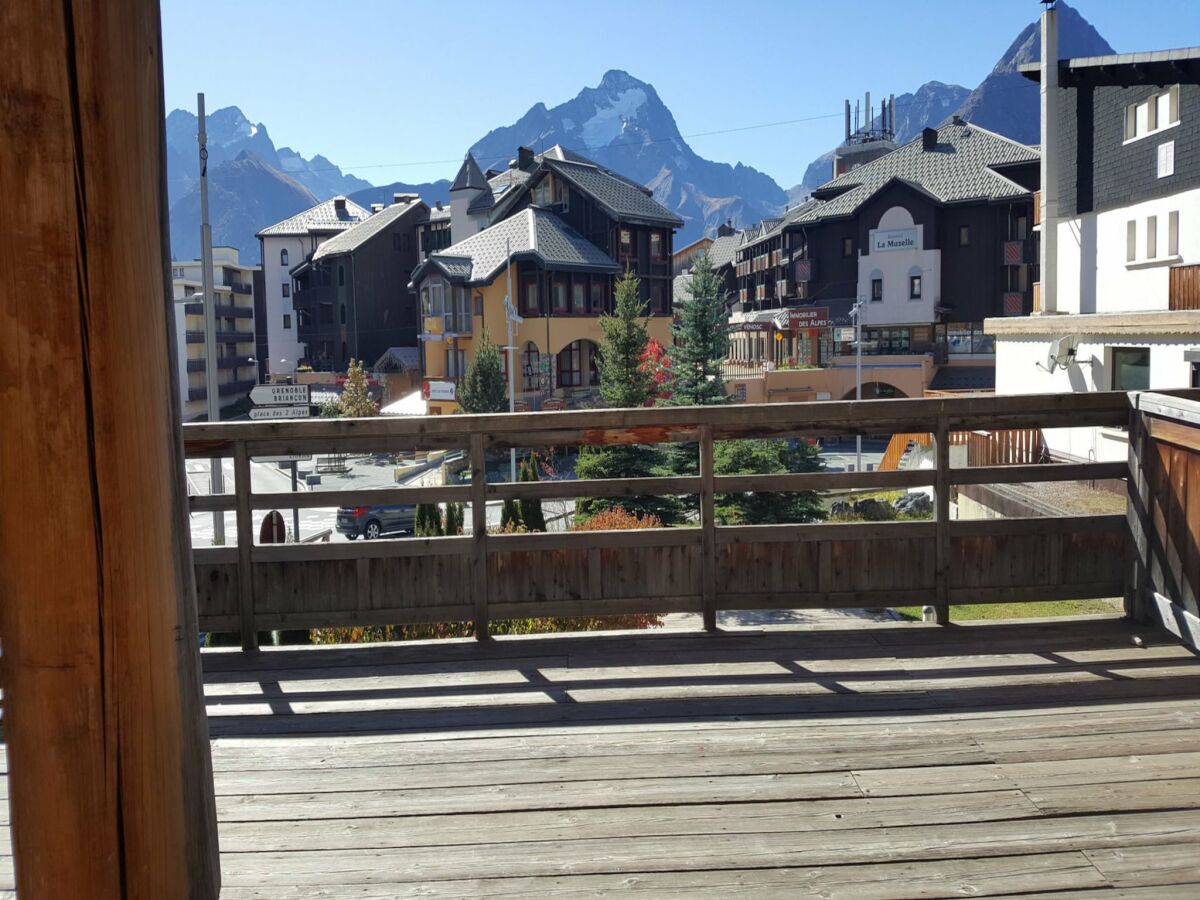 Apartment Modern Retreat for 8 Guests - Outdoor photo 5