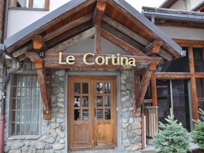 Apartment Spacious Retreat for 10 Guests in Les Deux Alpes - Apartment
