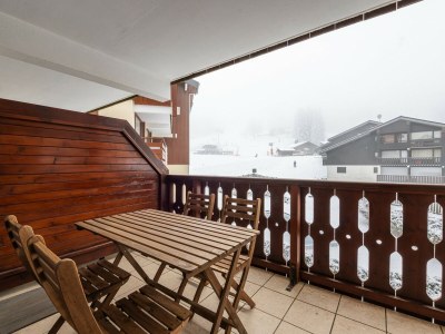 Apartment Apartment in Morillon with Pool & Mountain Views - Outdoor photo 2