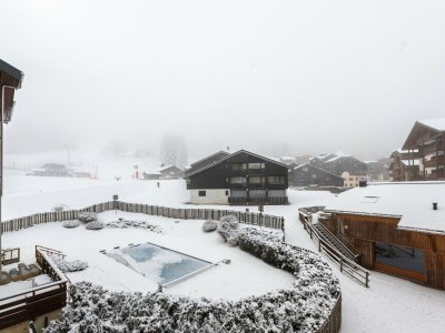 Apartment Apartment in Morillon with Pool & Mountain Views - Outdoor photo 3