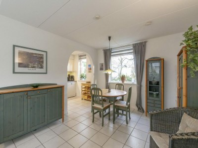 Holiday house Cozy holiday home with pool - Outdoor photo 7