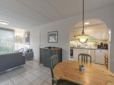 Holiday house Cozy holiday home with pool - Outdoor photo 19