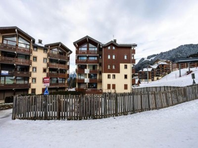 Apartment Chalet in Morillon with Sauna & Mountain Views - Environment photo 27