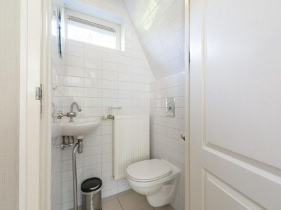 Holiday house Home with beautiful lawn - Outdoor photo 38