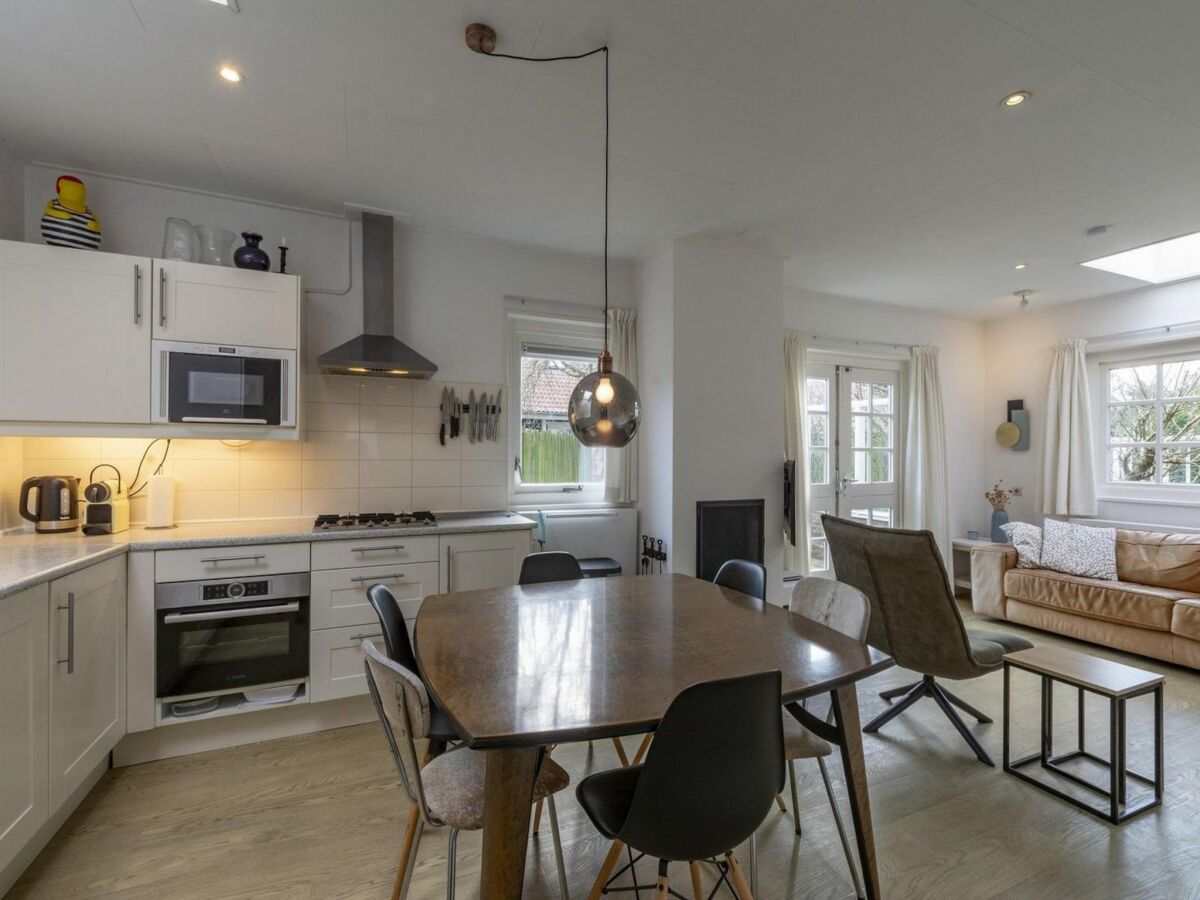 Bungalow Luxury holiday home with patio - Outdoor photo 4