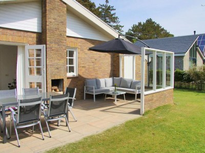 Bungalow Luxury holiday home with patio - Outdoor photo 6