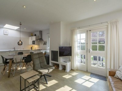 Bungalow Luxury holiday home with patio - Outdoor photo 13