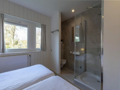 Bungalow Luxury holiday home with patio - Outdoor photo 15