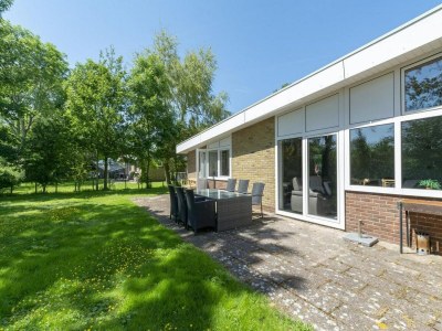 Bungalow Cozy Bungalow with Patio - Outdoor photo 6