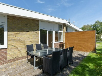 Bungalow Cozy Bungalow with Patio - Outdoor photo 7