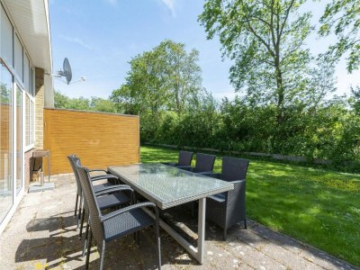 Bungalow Cozy Bungalow with Patio - Outdoor photo 9