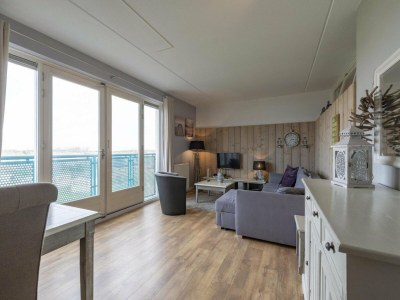 Apartment Seaside home with balcony - Outdoor photo 4