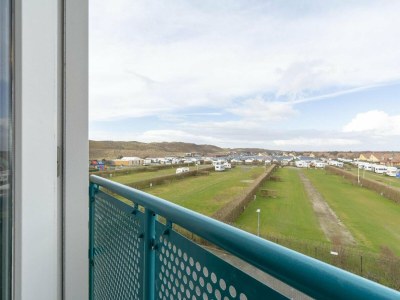 Apartment Seaside home with balcony - Outdoor photo 7