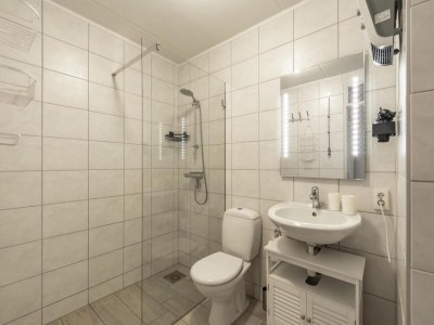 Apartment Snug apartment with garden - Outdoor photo 8