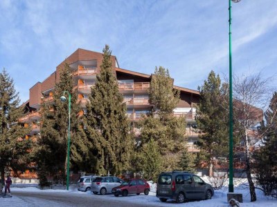 Apartment Alpine Retreat with Balcony - Outdoor photo 5