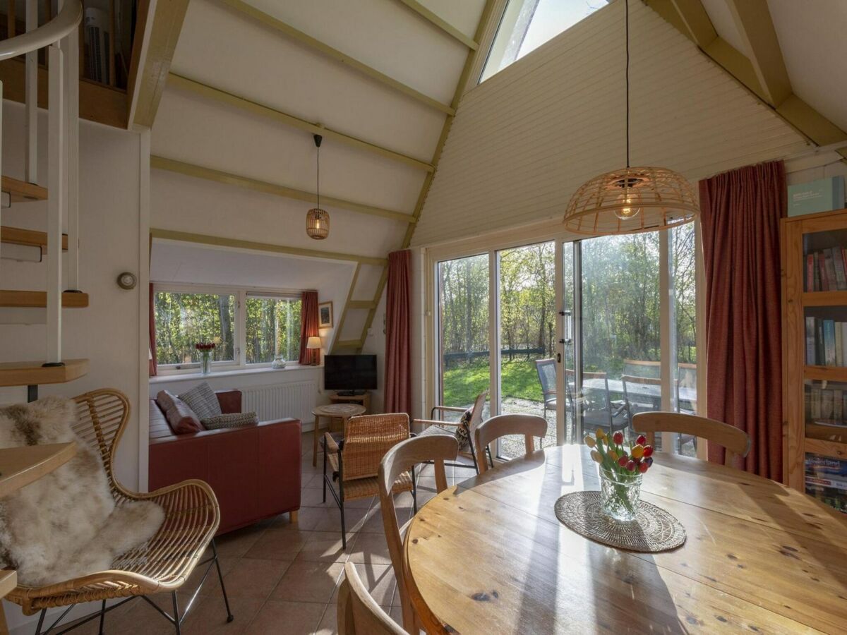 Holiday house Alluring home with garden - Outdoor photo 2