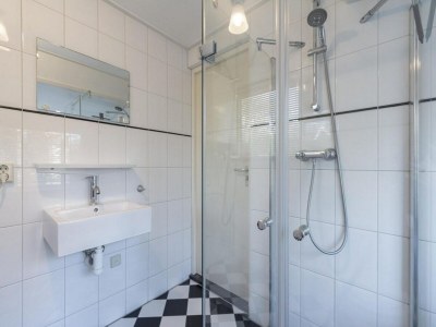 Holiday house Alluring home with garden - Outdoor photo 15