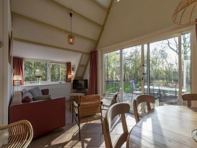 Holiday house Alluring home with garden - Outdoor photo 36