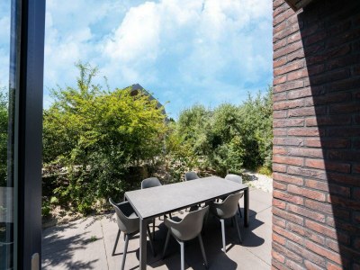 Holiday park Villa in Egmond near Beach & Windmill - Outdoor photo 3