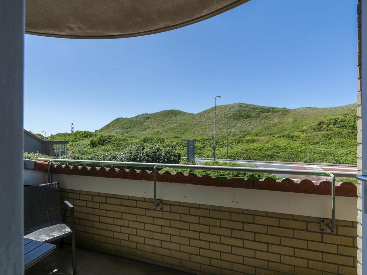 Apartment Seaside holiday apartment with a patio - Outdoor photo 4