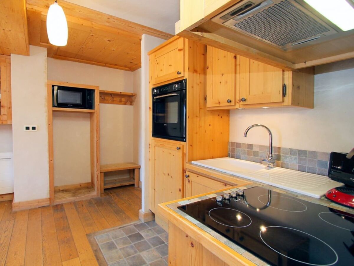 Apartment Apartment with Terrace & Parking - Features photo 5