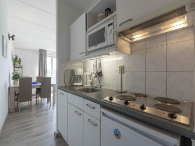 Apartment Furnished home with balcony - Outdoor photo 6