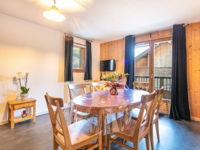 Apartment Wohnung in Frankreich mit Bergblick & Pool - Features photo 10