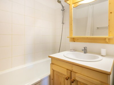 Apartment Apartment in Saint-Sorlin near Ski Slopes - Features photo 11