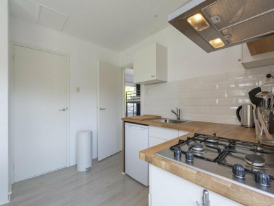 Holiday house Vibrant Holiday home with garden - Outdoor photo 17