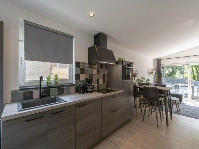 Bungalow Luxurious furnished bungalow with terrace - Outdoor photo 8