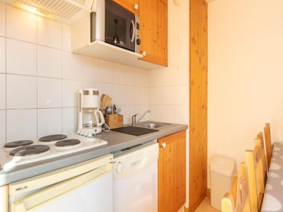 Apartment Apartment in French Alps with Heated Pool - Features photo 13