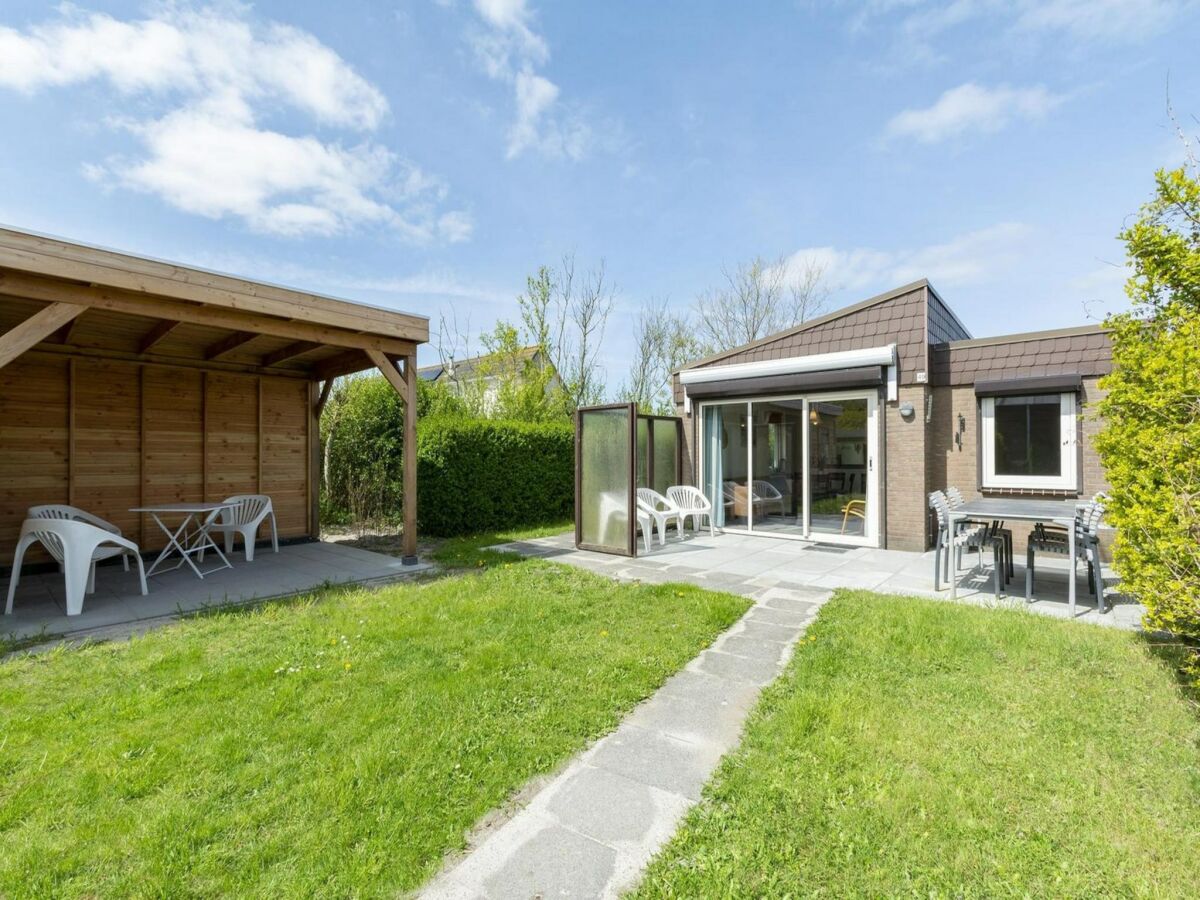 Bungalow Holiday home close to the beach - Outdoor photo 2