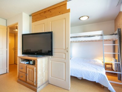 Apartment Apartment in Saint-Sorlin with Mountain View - Features photo 11