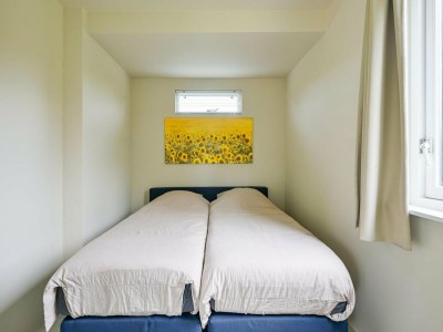 Bungalow Radiant bungalow with garden - Outdoor photo 12