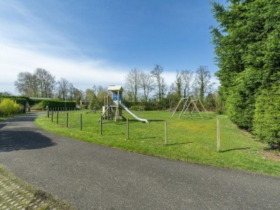 Bungalow Elegant bungalow with sauna and garden - Outdoor photo 8