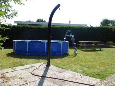 Bungalow Elegant bungalow with sauna and garden - Outdoor photo 25