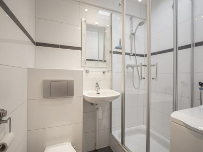 Holiday house Cozy holiday home with garden - Outdoor photo 15