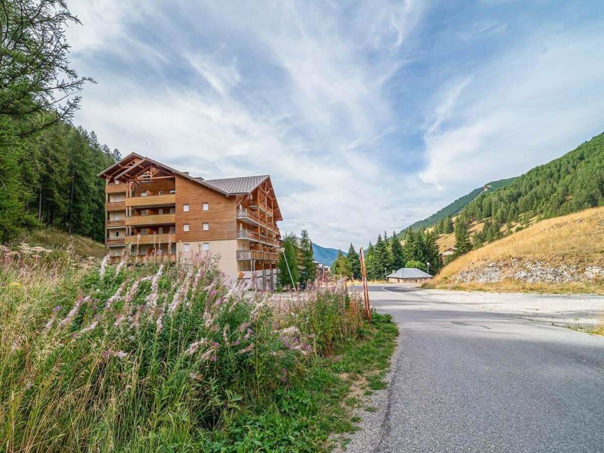 Apartment Wohnung in den Alpen mit Pool & Whirlpool