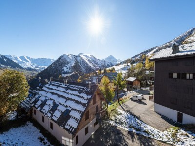 Apartment Apartment in France with Mountain Views & Pool - Outdoor photo 3