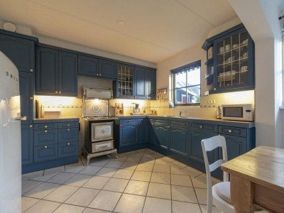 Villa Charming Villa with parasol - Outdoor photo 2