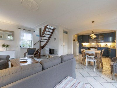 Villa Charming Villa with parasol - Outdoor photo 6